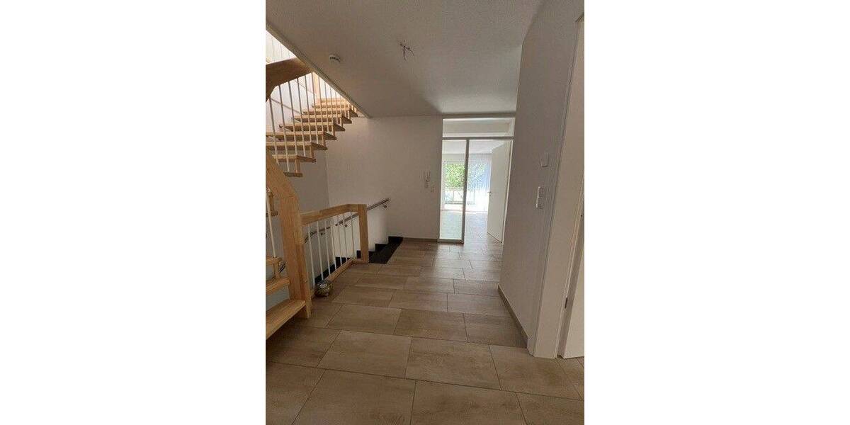Etagenwohnung Wildeshausen - 3 Zimmer, 108 m&sup2;, 1.180&euro; | Angebot:26862415