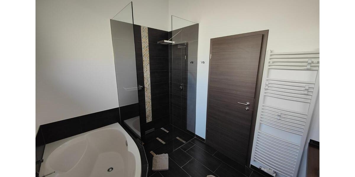 Einfamilienhaus Bergkamen - 5 Zimmer, 135 m&sup2;, 3.000&euro; | Angebot:23632107