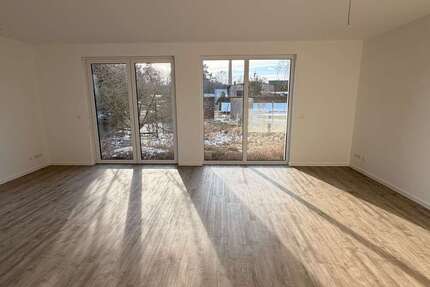 Haus Zossen - 5 Zimmer, 125 m&sup2;, 1.699&euro; | Angebot:24979588