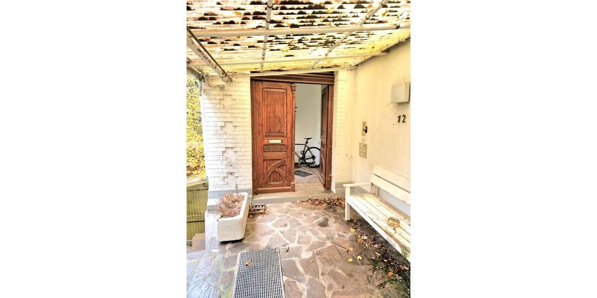 Hochparterre Detmold Hiddesen - 3 Zimmer, 96 m&sup2;, 730&euro; | Angebot:26697846