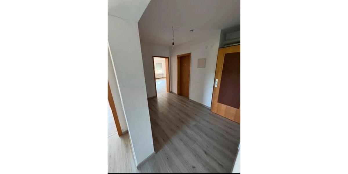 Erdgeschoßwohnung Bad Hersfeld - 2 Zimmer, 85 m&sup2;, 800&euro; | Angebot:25942737