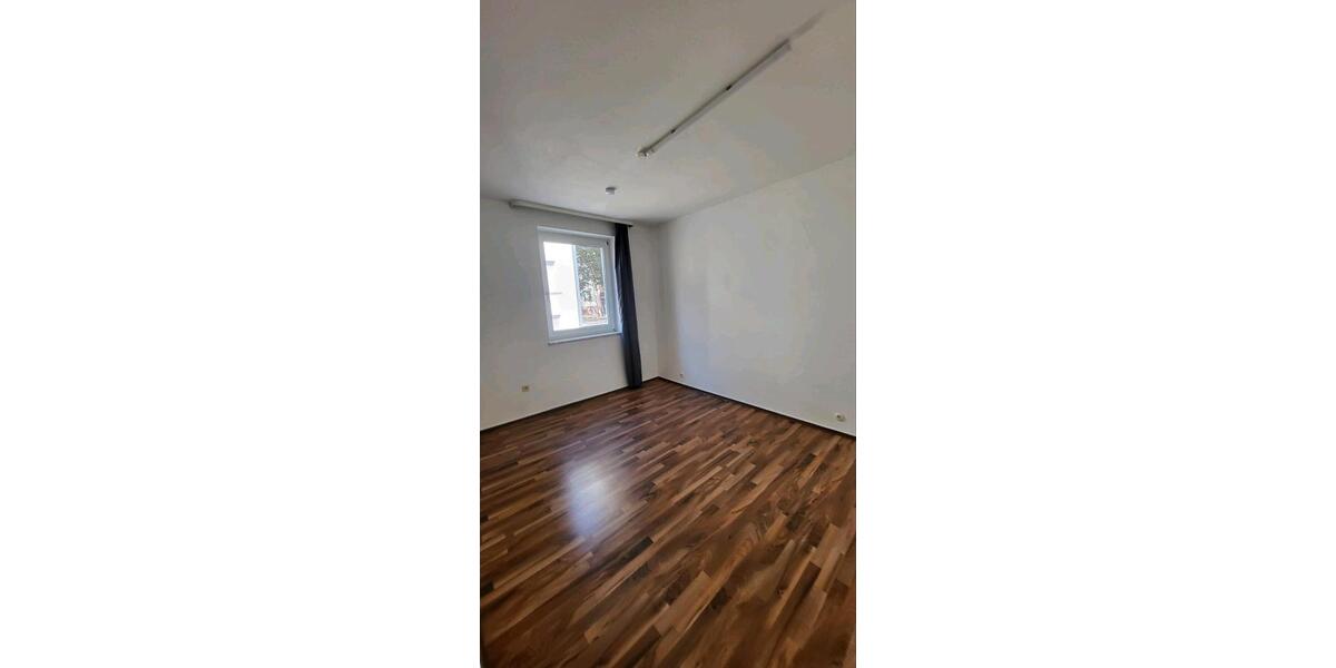 Etagenwohnung Pirmasens Niedersimten - 2 Zimmer, 52 m&sup2;, 390&euro; | Angebot:26134523