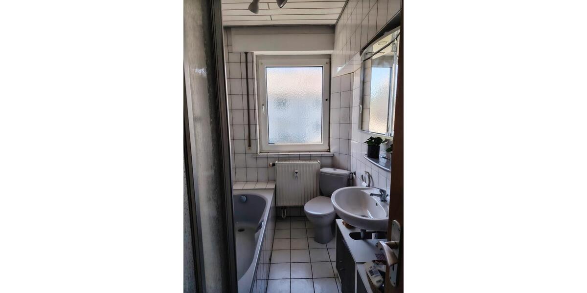 Etagenwohnung Sontra - 3 Zimmer, 80 m&sup2;, 500&euro; | Angebot:26689715