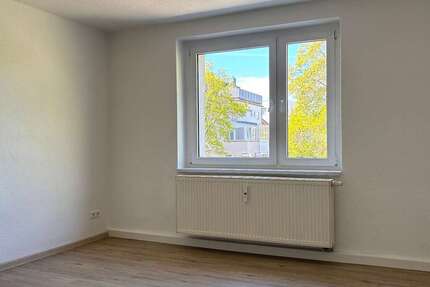 Wohnung Cottbus Spremberger Vorstadt - 4 Zimmer, 69 m&sup2;, 570&euro; | Angebot:26292120