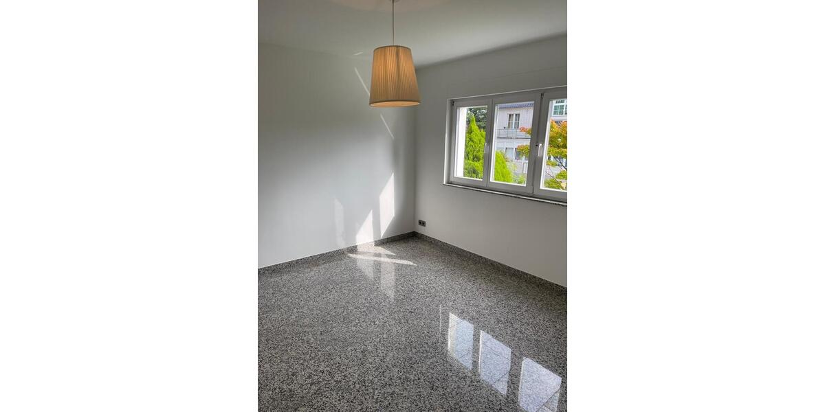 Erdgeschoßwohnung Berlin Neukölln - 5 Zimmer, 137 m&sup2;, 2.500&euro; | Angebot:24703987