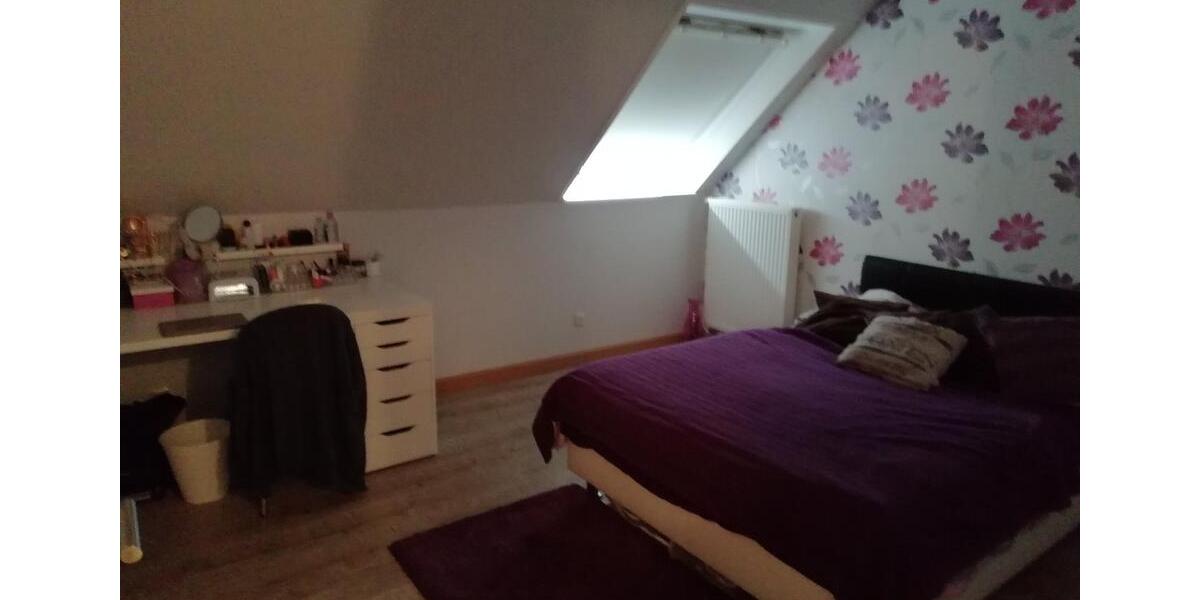Dachgeschoßwohnung Rees - 3 Zimmer, 59 m&sup2;, 420&euro; | Angebot:26517400