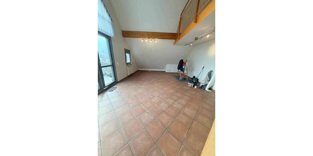 Dachgeschoßwohnung Gernsbach - 3 Zimmer, 122 m&sup2;, 1.350&euro; | Angebot:24373379