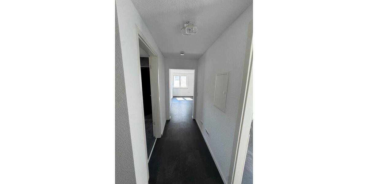 Dachgeschoßwohnung Oberrot - 3 Zimmer, 65 m&sup2;, 750&euro; | Angebot:26214522