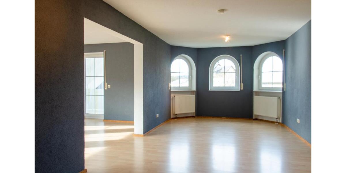 Dachgeschoßwohnung Pegnitz - 4 Zimmer, 158 m&sup2;, 1.090&euro; | Angebot:24772395