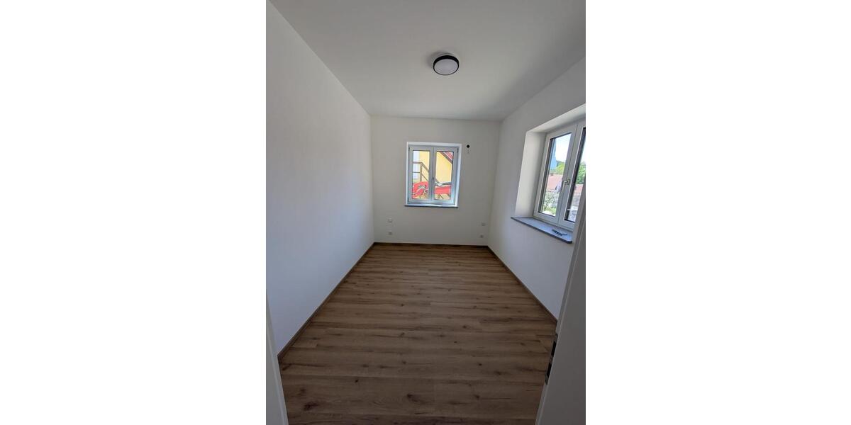 Erdgeschoßwohnung Niedermurach - 3 Zimmer, 78 m&sup2;, 780&euro; | Angebot:25634201