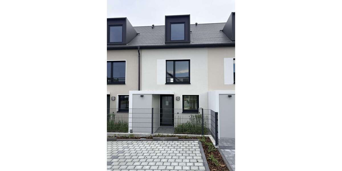 Einfamilienhaus Stein Unterweihersbuch - 5 Zimmer, 145 m&sup2;, 2.400&euro; | Angebot:27031187