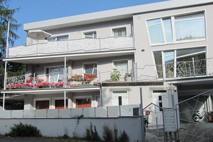 3 Zimmer helles Wohnung in der näher von Altstadt Spandau, Terasse, Gäste WC 3 zimmer