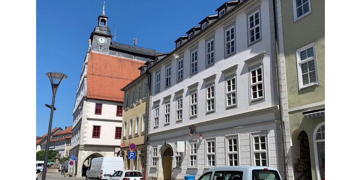 Etagenwohnung Hildburghausen - 2 Zimmer, 73 m&sup2;, 480&euro; | Angebot:23182785