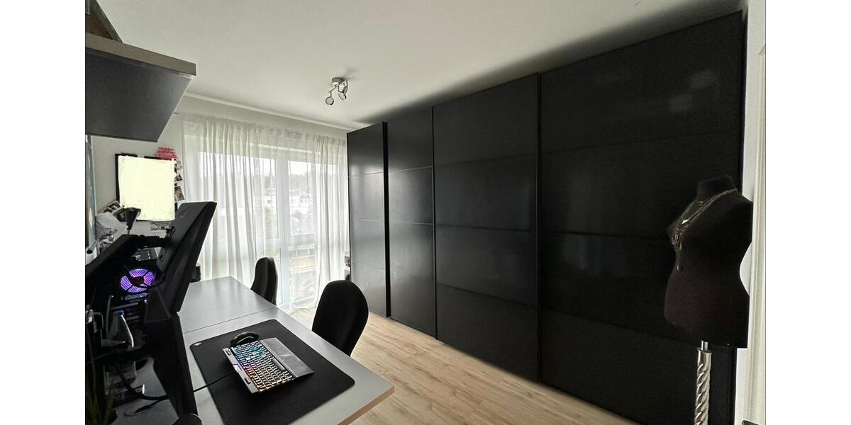 Doppelhaushälfte Günzburg - 6 Zimmer, 145 m&sup2;, 1.700&euro; | Angebot:26349501