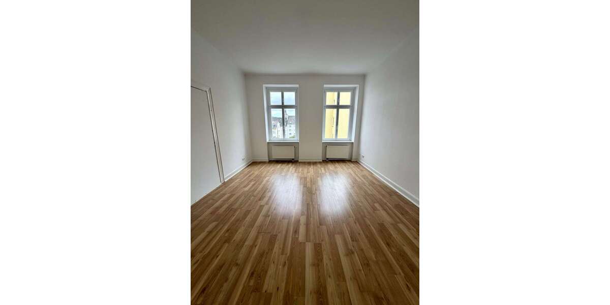 Etagenwohnung Wuppertal Nordstadt - 3 Zimmer, 81 m&sup2;, 690&euro; | Angebot:27270955