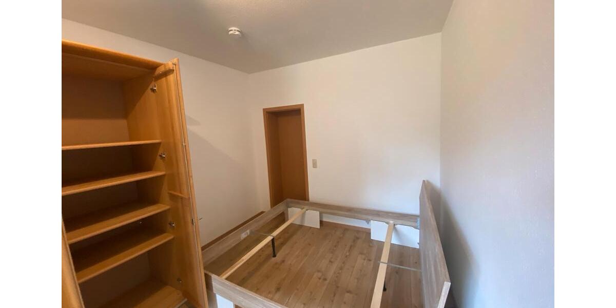 Erdgeschoßwohnung Neubrandenburg Datzeberg - 2 Zimmer, 86 m&sup2;, 530&euro; | Angebot:25974693