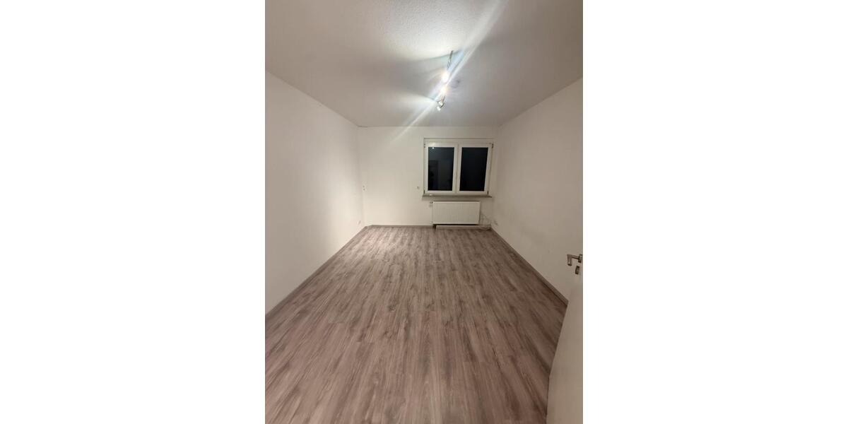 3,5-Zimmer-Maisonette mit Garten, Terrasse 2 Stellplätze 4 zimmer