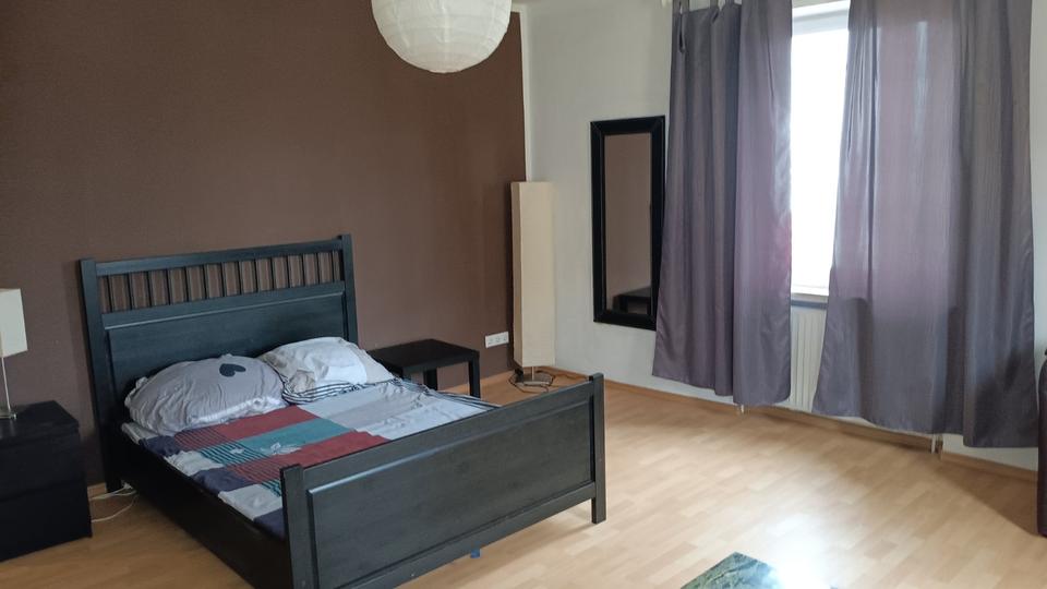 3-Zimmer-Wohnung - komplett möbliert 3 zimmer