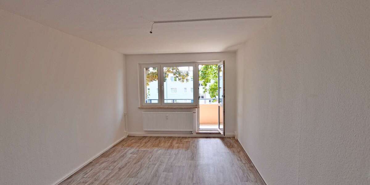 Etagenwohnung Sangerhausen - 4 Zimmer, 72 m&sup2;, 438&euro; | Angebot:26986323