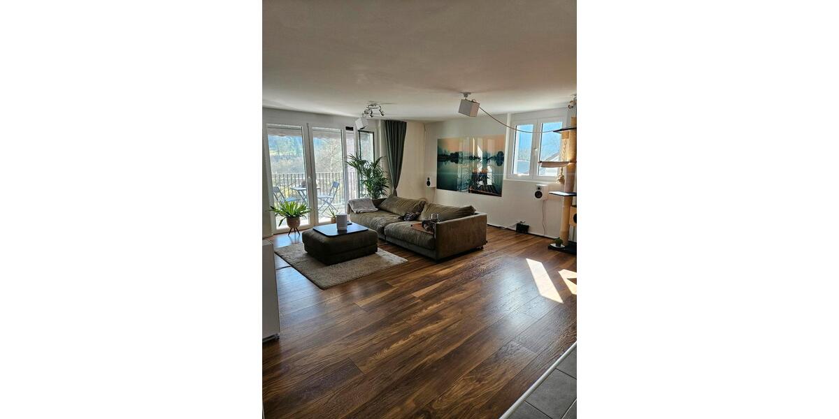 Etagenwohnung Stühlingen - 3 Zimmer, 93 m&sup2;, 980&euro; | Angebot:25255264