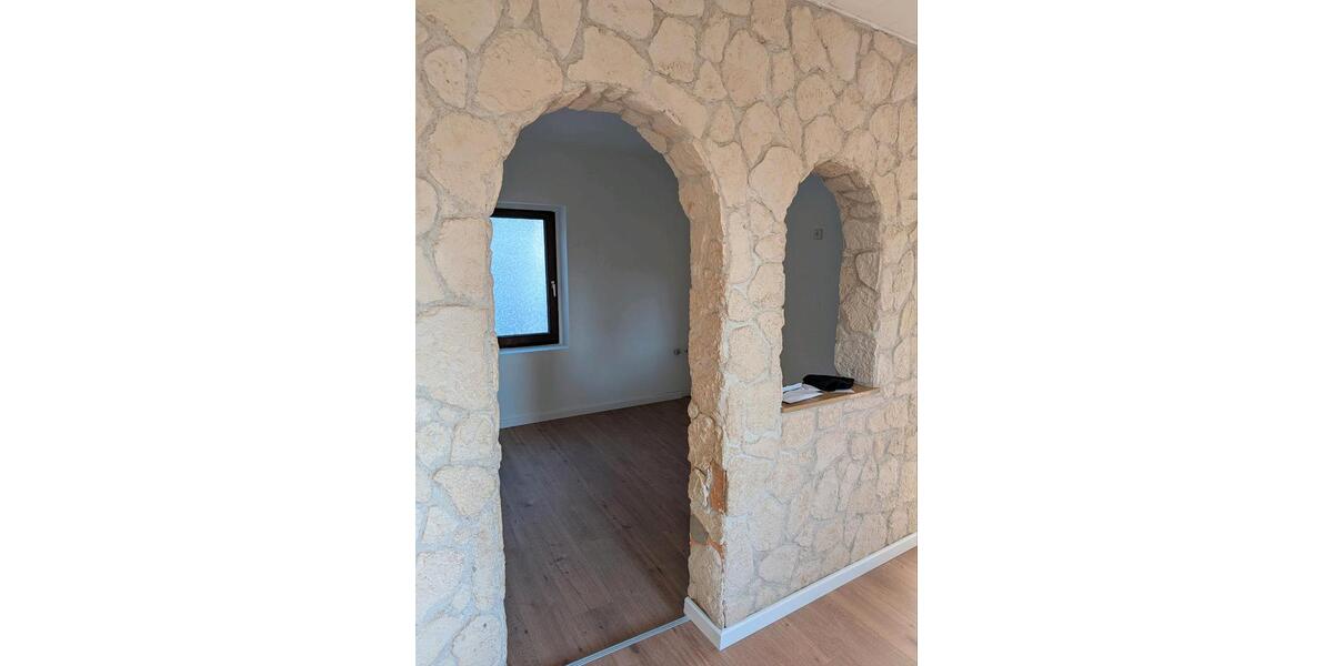 Etagenwohnung Karben - 4 Zimmer, 95 m&sup2;, 1.200&euro; | Angebot:25127104