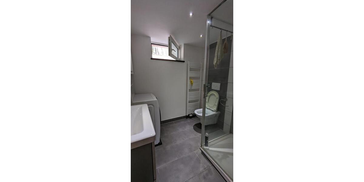 Etagenwohnung Singen (Hohentwiel) - 1 Zimmer, 15 m&sup2;, 470&euro; | Angebot:25843437