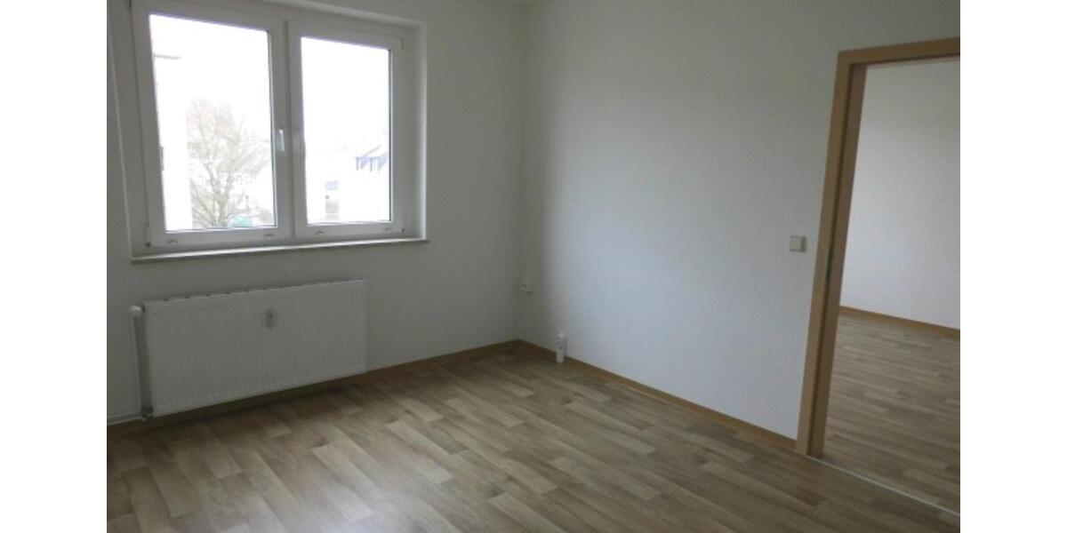 Etagenwohnung Strasburg (Uckermark) - 2 Zimmer, 51 m&sup2;, 296&euro; | Angebot:23511760