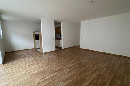 Gepflegte 2-Zimmer Wohnung im 1. OG in Gladbach zimmer