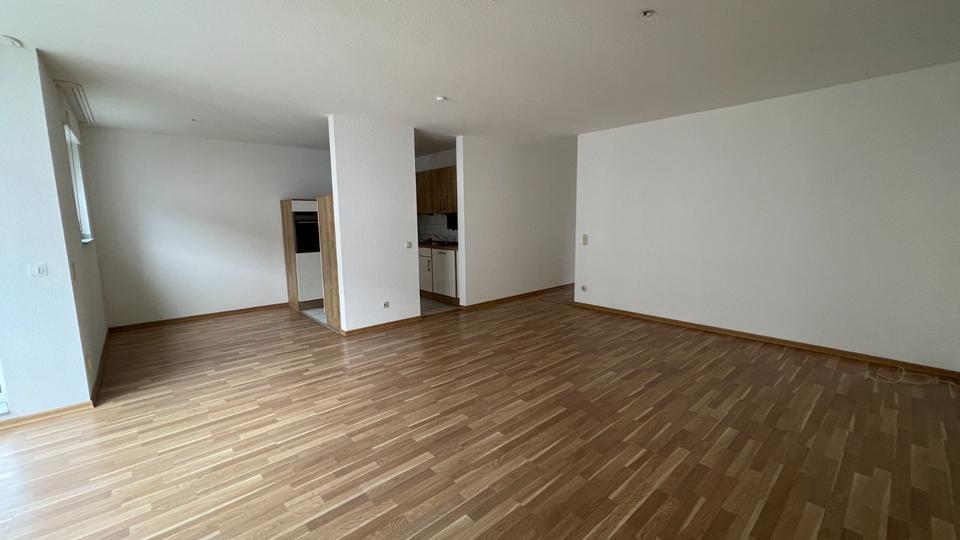 Gepflegte 2-Zimmer Wohnung im 1. OG in Gladbach zimmer
