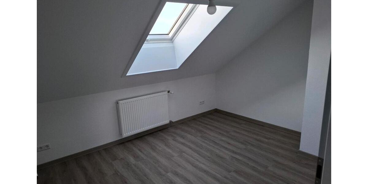 Dachgeschoßwohnung Walldürn - 2 Zimmer, 61 m&sup2;, 650&euro; | Angebot:24309395