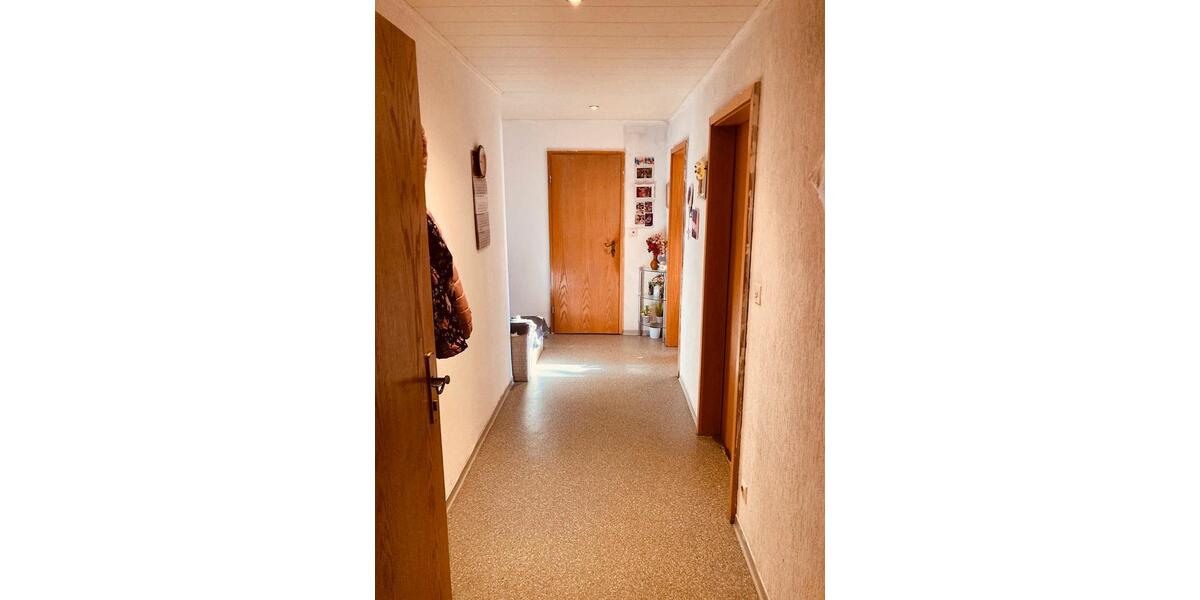 Etagenwohnung Twist - 4 Zimmer, 95 m&sup2;, 900&euro; | Angebot:26261989