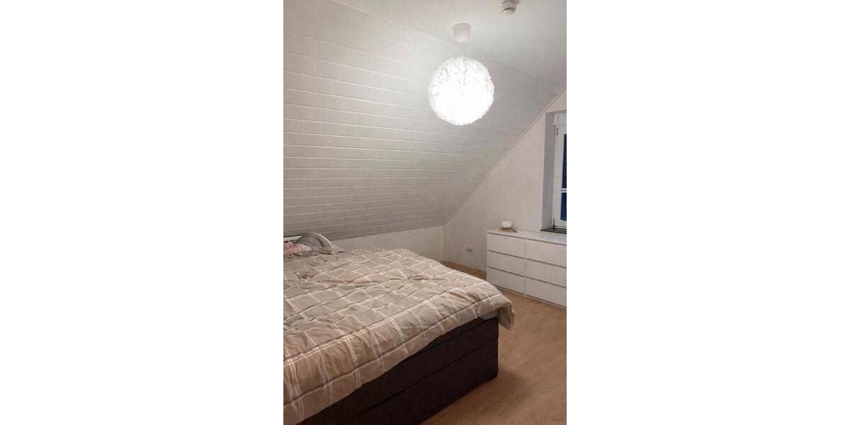 Etagenwohnung Porta Westfalica - 4 Zimmer, 92 m&sup2;, 880&euro; | Angebot:25151053