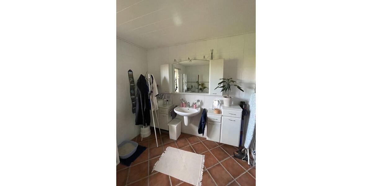 Dachgeschoßwohnung Loxstedt - 2 Zimmer, 110 m&sup2;, 760&euro; | Angebot:26597740