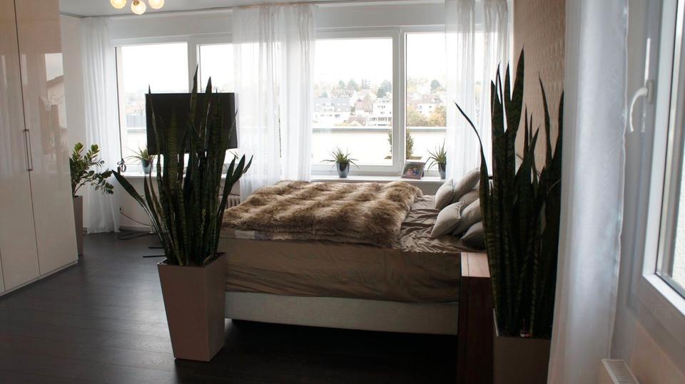 Wohnen auf Zeit Esslingen am Neckar Brühl - 6 Zimmer, 200 m&sup2;, 400&euro; | Angebot:25901250