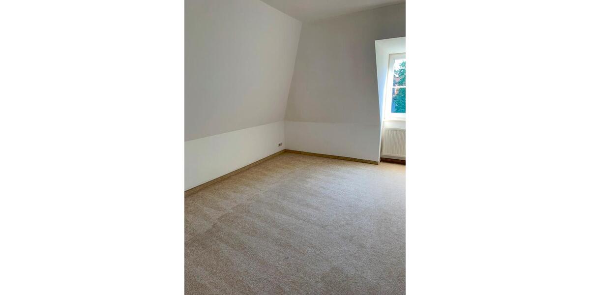 Dachgeschoßwohnung Jüterbog - 2 Zimmer, 52 m&sup2;, 340&euro; | Angebot:26665229