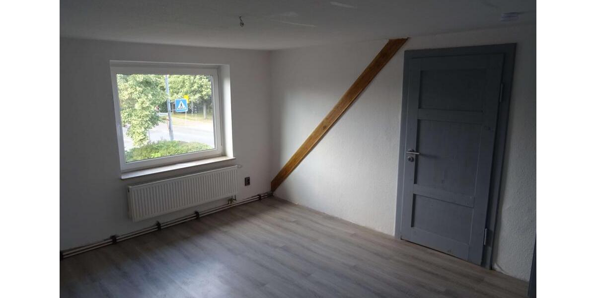 Etagenwohnung Nienburg (Weser) - 3 Zimmer, 80 m&sup2;, 690&euro; | Angebot:26382260