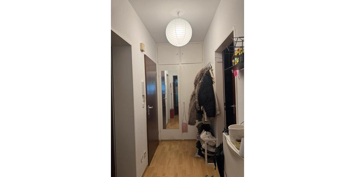 Erdgeschoßwohnung Paderborn - 2.5 Zimmer, 83 m&sup2;, 420&euro; | Angebot:26482639