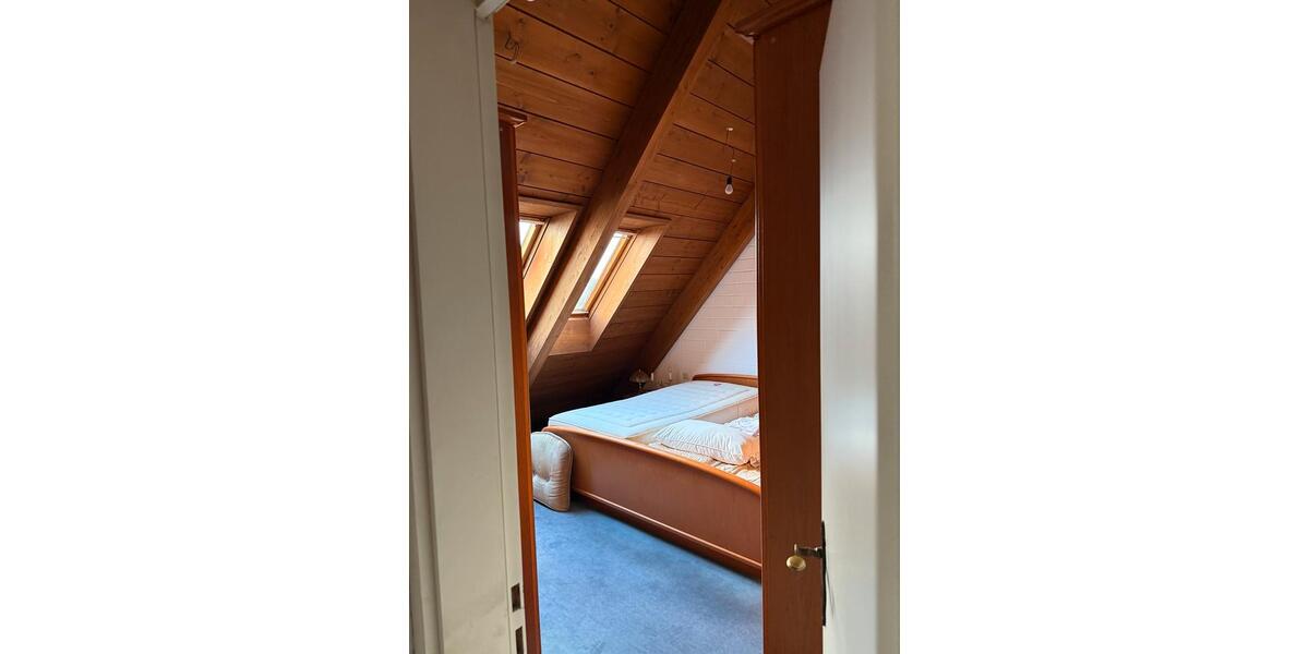 Maisonettenwohnung Düsseldorf Stadtbezirk 7 - 3 Zimmer, 140 m&sup2;, 1.600&euro; | Angebot:26035178
