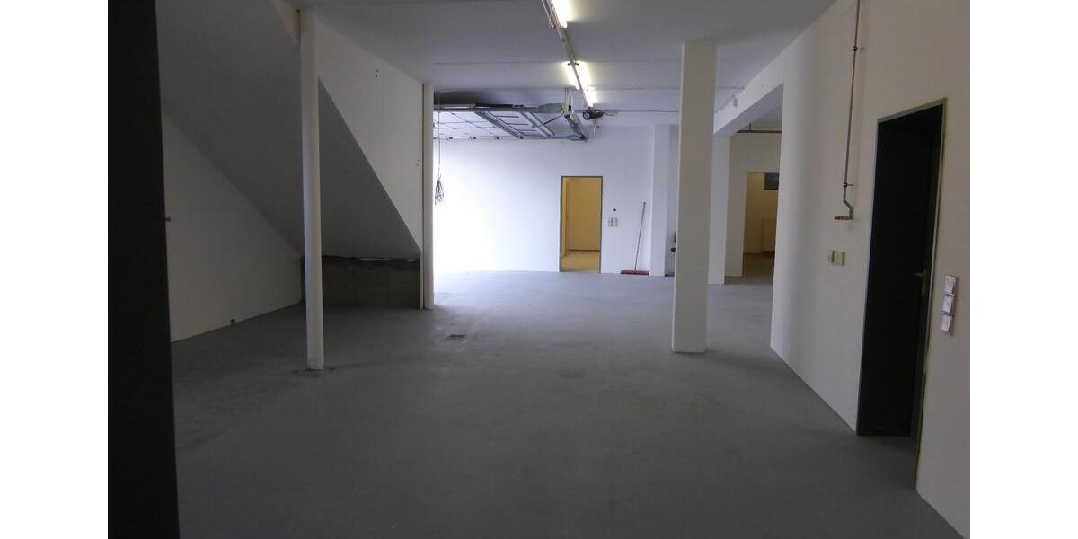 Gewerbeobjekt Lachen - 1.100&euro; | Angebot:24468798