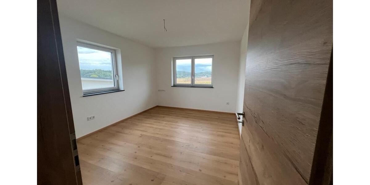 Doppelhaushälfte Reisbach Englmannsberg - 5 Zimmer, 140 m&sup2;, 1.600&euro; | Angebot:26411152