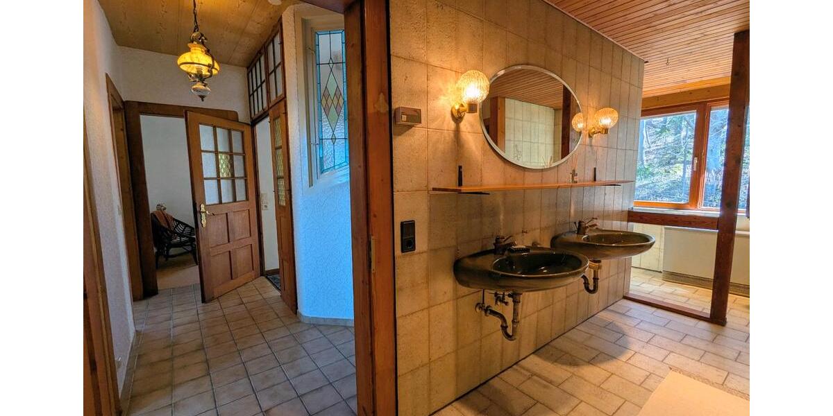 Wohnen auf Zeit Münsingen - 5 Zimmer, 130 m&sup2;, 1.800&euro; | Angebot:25562873