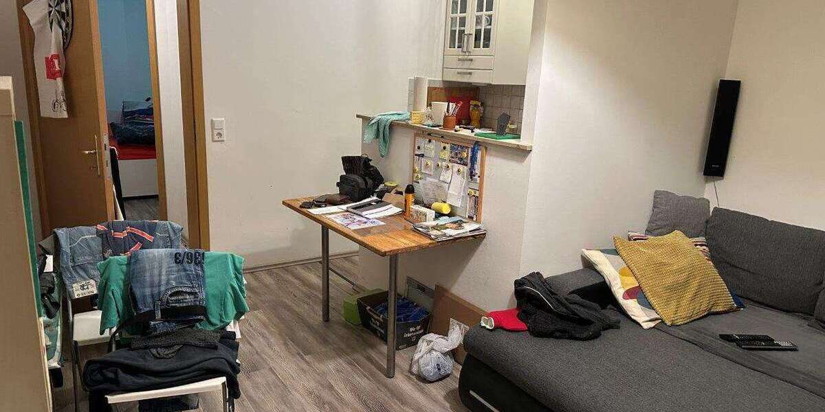 MÖBLIERTE kleine 2 Zimmer -WE in schöner Bad Blankenburger Stadtvilla - Erdgeschoßwohnung Bad Blankenburg | Angebot:27217747