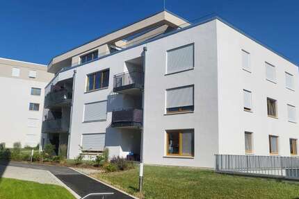 Wohnung Friedrichshafen Niederholz - 3 Zimmer, 97 m&sup2;, 1.395&euro; | Angebot:27069473