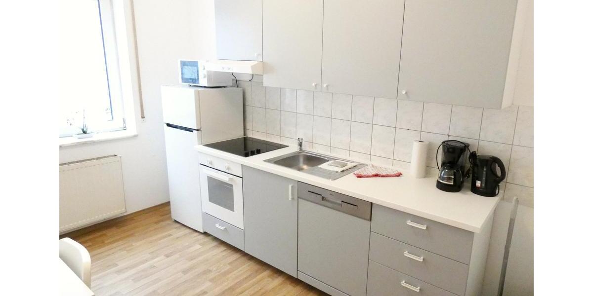 Wohnen auf Zeit Schwabach - 3 Zimmer, 90 m&sup2;, 100&euro; | Angebot:25964292