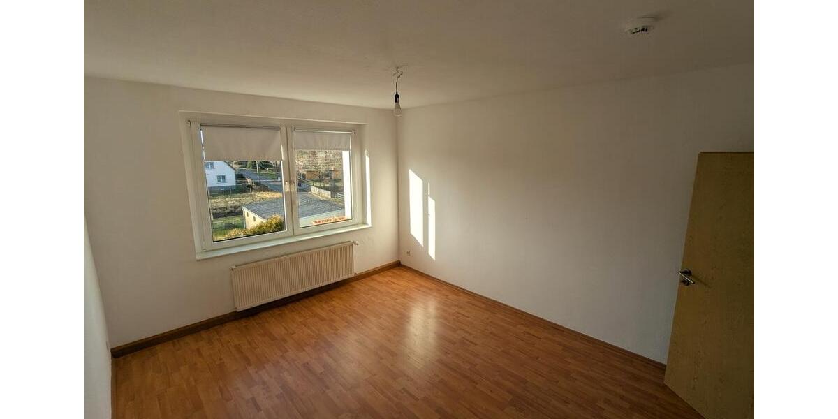 Etagenwohnung Zeitz - 3 Zimmer, 61 m&sup2;, 430&euro; | Angebot:26532605