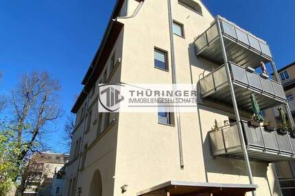 *** Schicke Stadtwohnung DG | Balkon | Kamin | Stellplatz | Einbauküche *** 2 zimmer