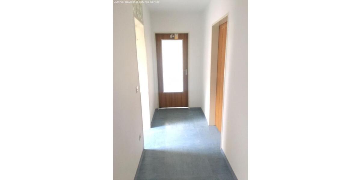 Dachgeschoßwohnung Neustadt an der Waldnaab - 2 Zimmer, 54 m&sup2;, 480&euro; | Angebot:26232823