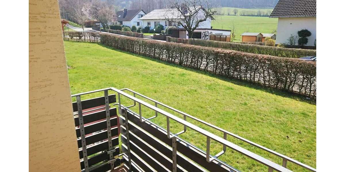 Etagenwohnung Lügde - 4 Zimmer, 96 m&sup2;, 495&euro; | Angebot:26100284