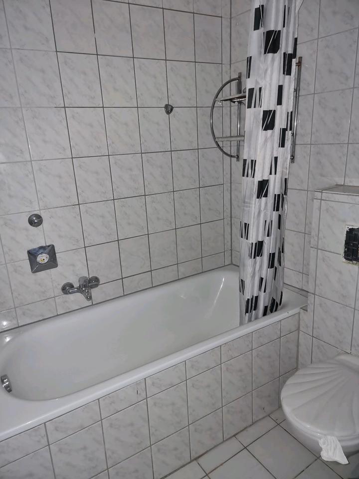 ​☀️ Zentrale & Helle 3-Zimmer-Wohnung mit Traumbalkon im 3. OG! zimmer