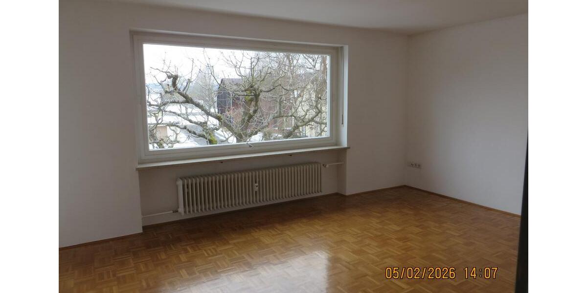 Etagenwohnung Pfreimd - 5 Zimmer, 100 m&sup2;, 750&euro; | Angebot:25866710